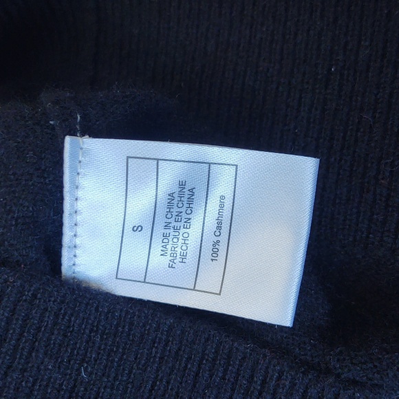 VGUC Quince black cashmere turtleneck sweater - Picture 3 of 5